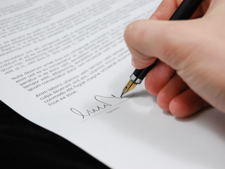 ¿Cuál es el formato de una carta oferta laboral?